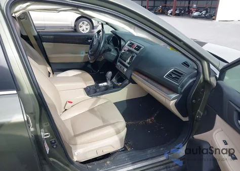 2015 Subaru Outback 2.5I Limited z USA, uszkodzony, nr VIN 4S4BSBNC8F3298236